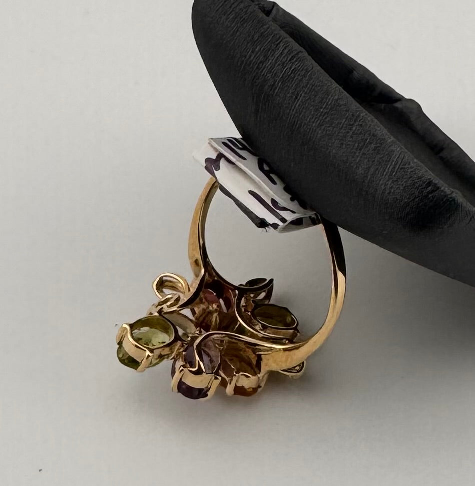 14K Yellow Gold Multi-Gemstone Cluster Ring | Peridot, Amethyst, Blue Topaz, Garnet & Citrine | Previously Owned
