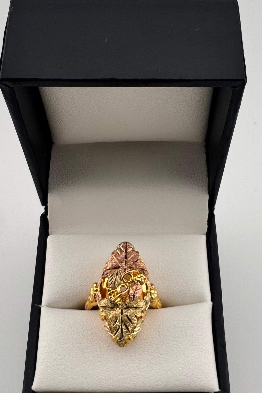 Black Hills Gold Ladies Ring | Rose, Yellow & Green Gold Grape & Leaf Design