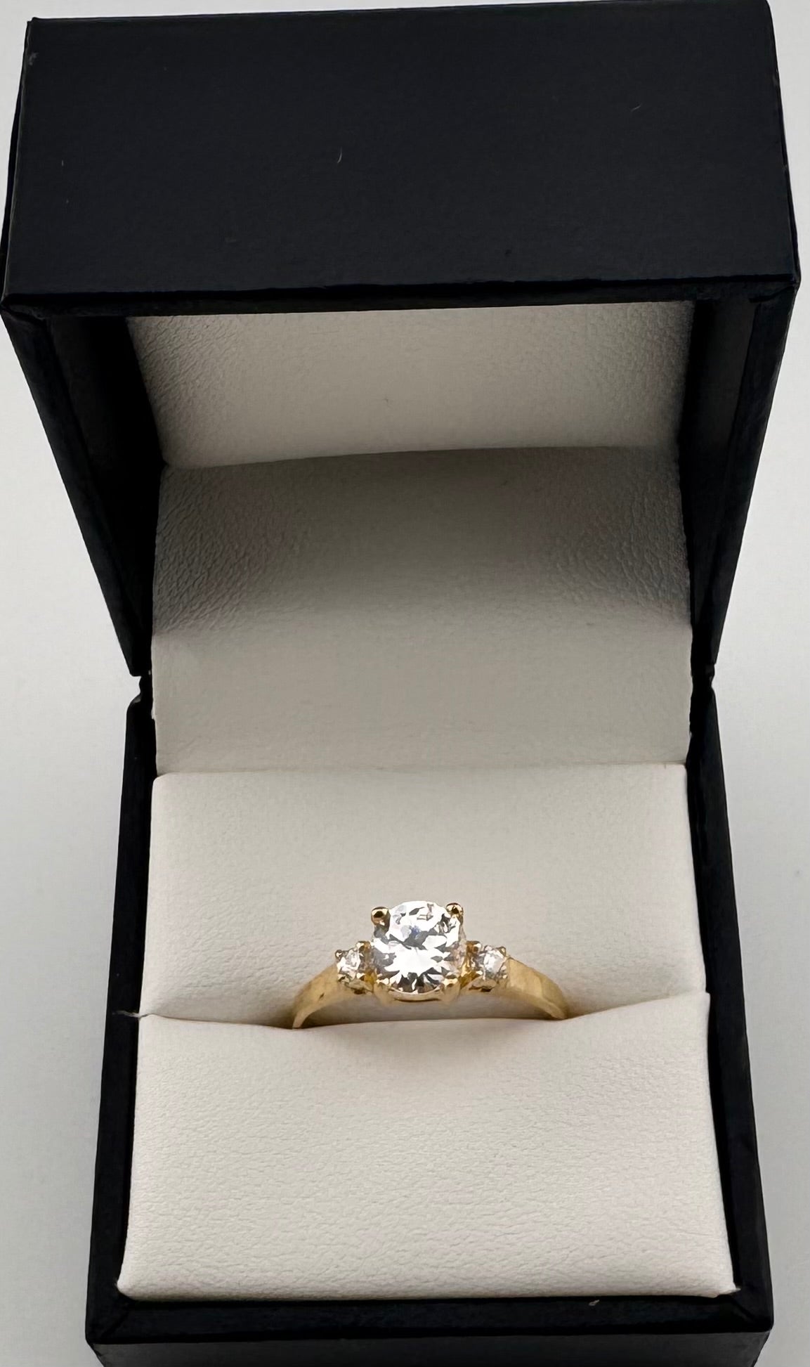 10K Yellow Gold Three-Stone CZ Ladies Ring | Square Shank | Previously Owned