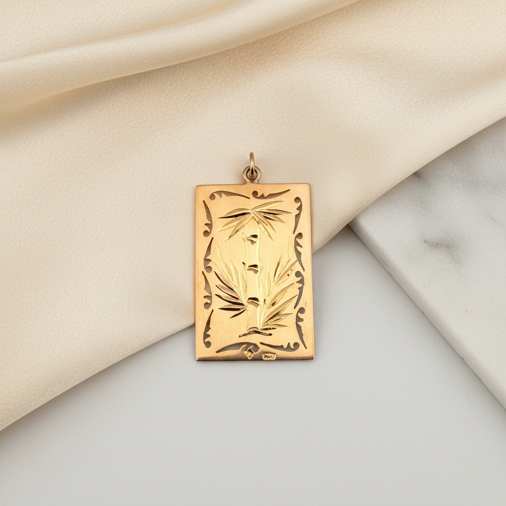 Enhanced Pendant Photo 4